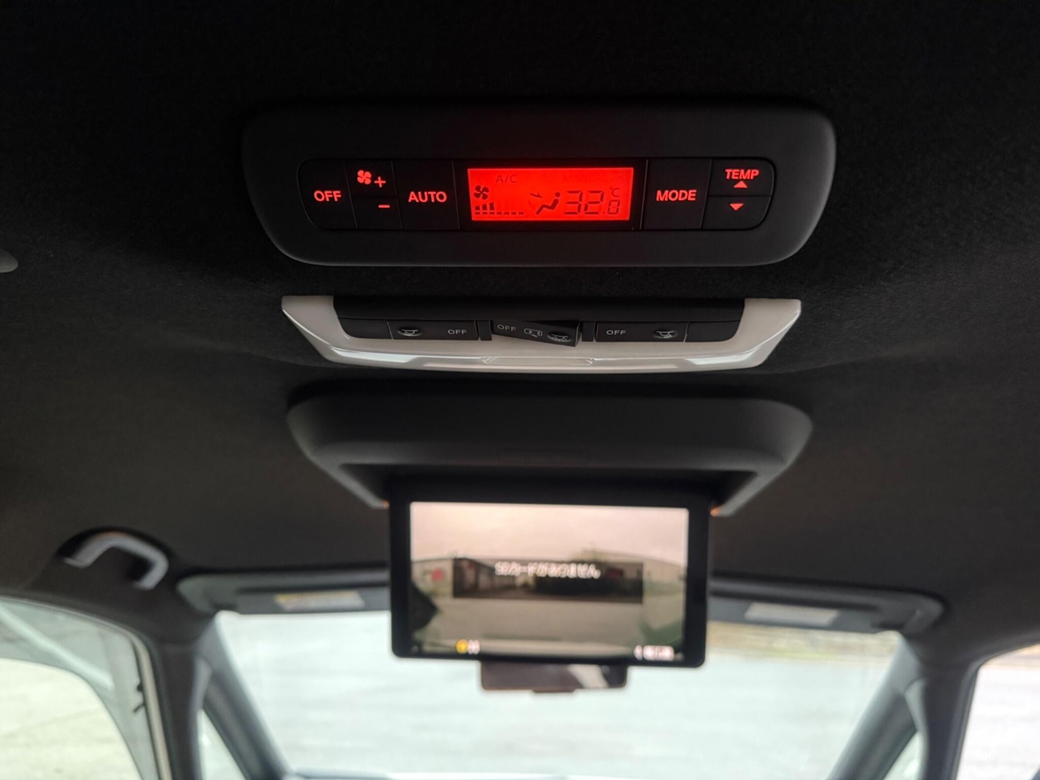 Used Nissan Serena 2025 for sale - 77627155: Photo 51