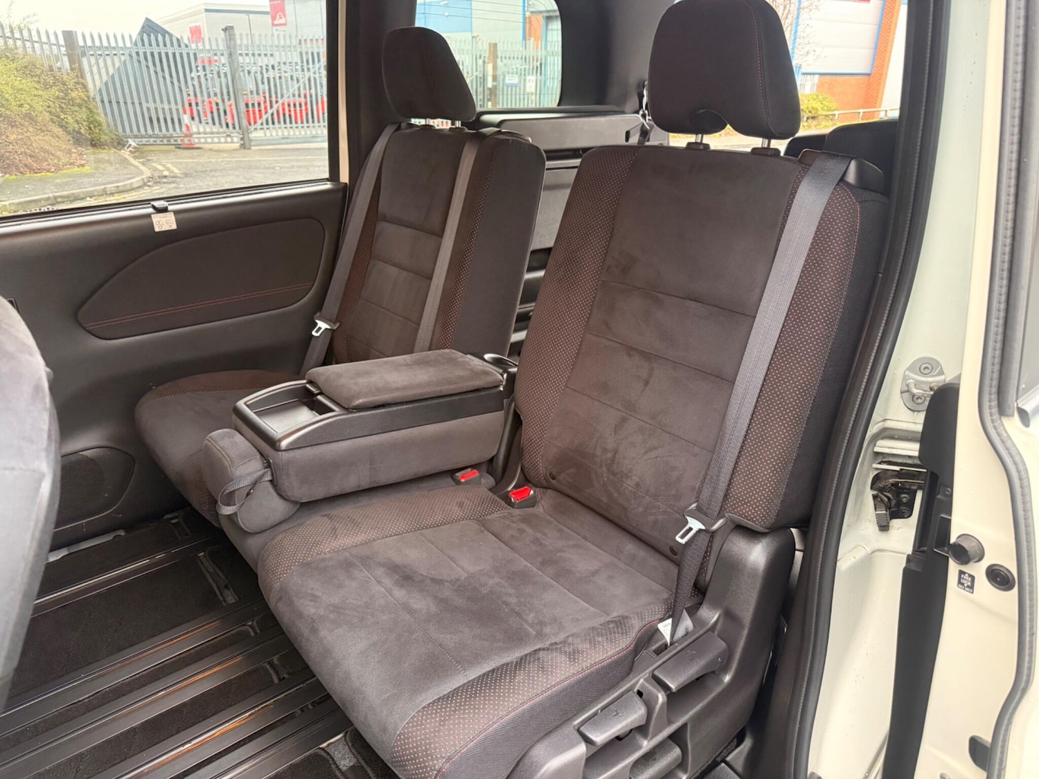 Used Nissan Serena 2025 for sale - 77627155: Photo 85