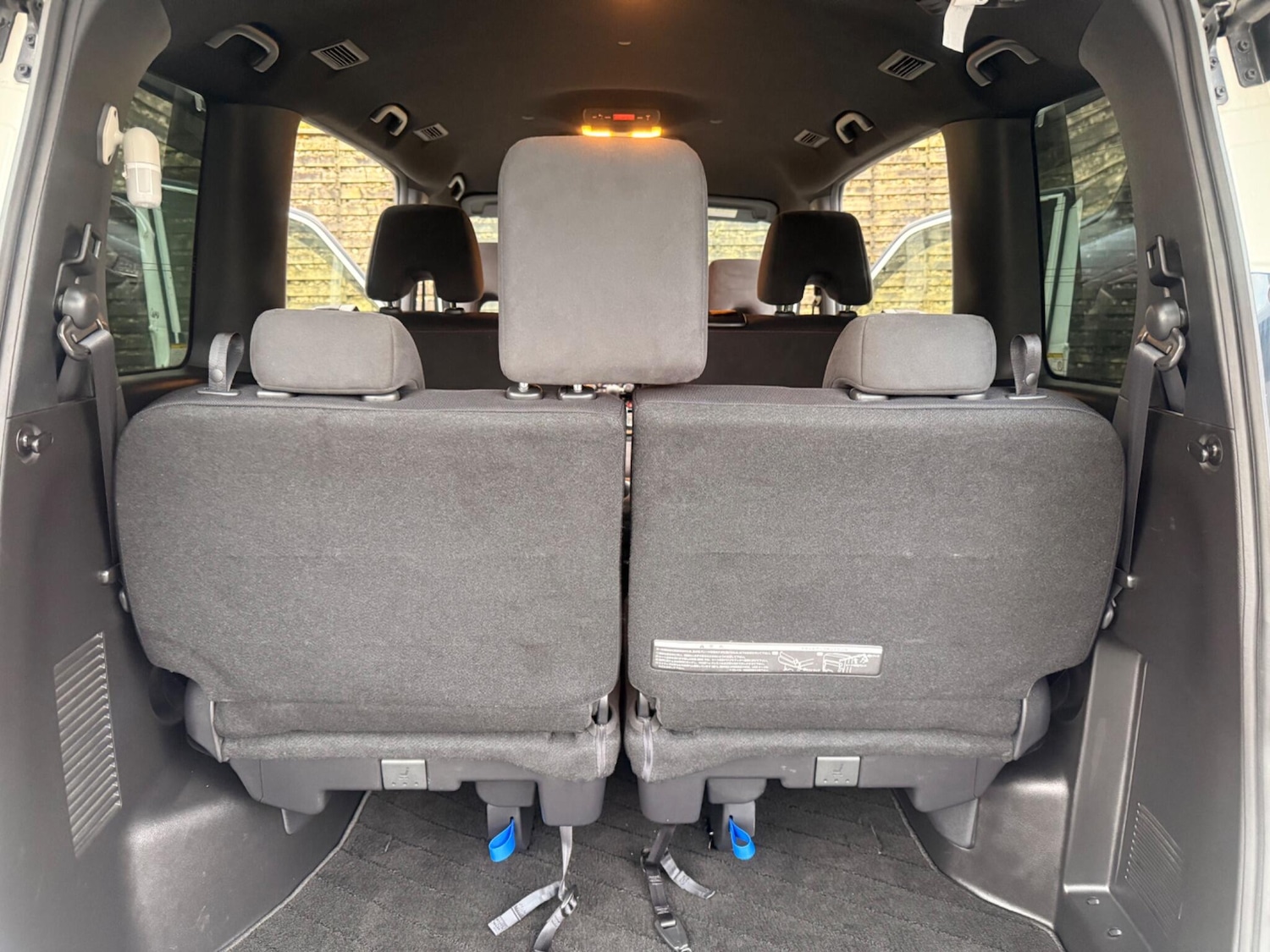 Used Nissan Serena 2025 for sale - 77627155: Photo 90