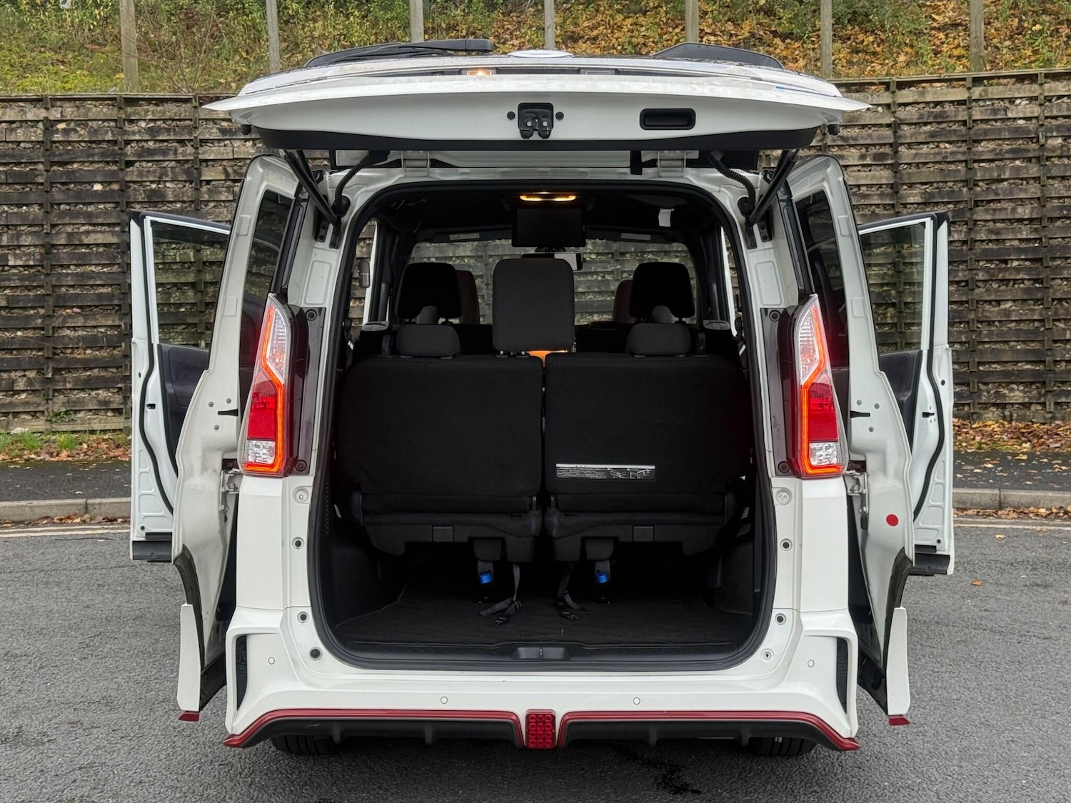 Used Nissan Serena 2025 for sale - 77627155: Photo 96