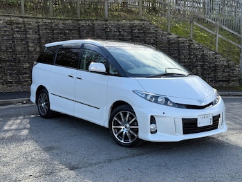 (64) - 2.4|Prem Edition|4WD|2015|7 Seats|S/Roof 5-Door