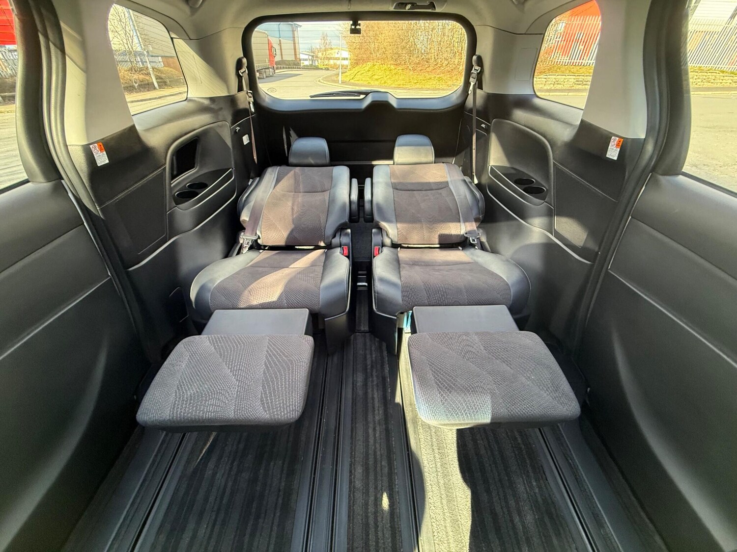 Used Toyota Estima for sale - 77723915: Photo 67