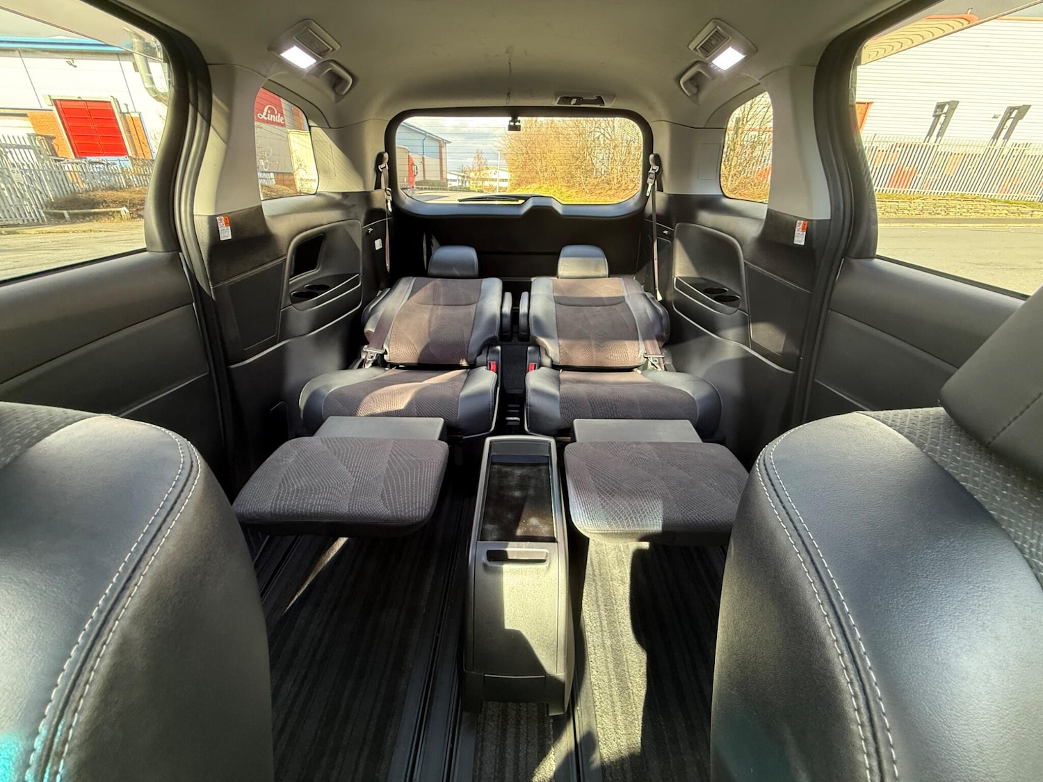 Used Toyota Estima for sale - 77723915: Photo 69