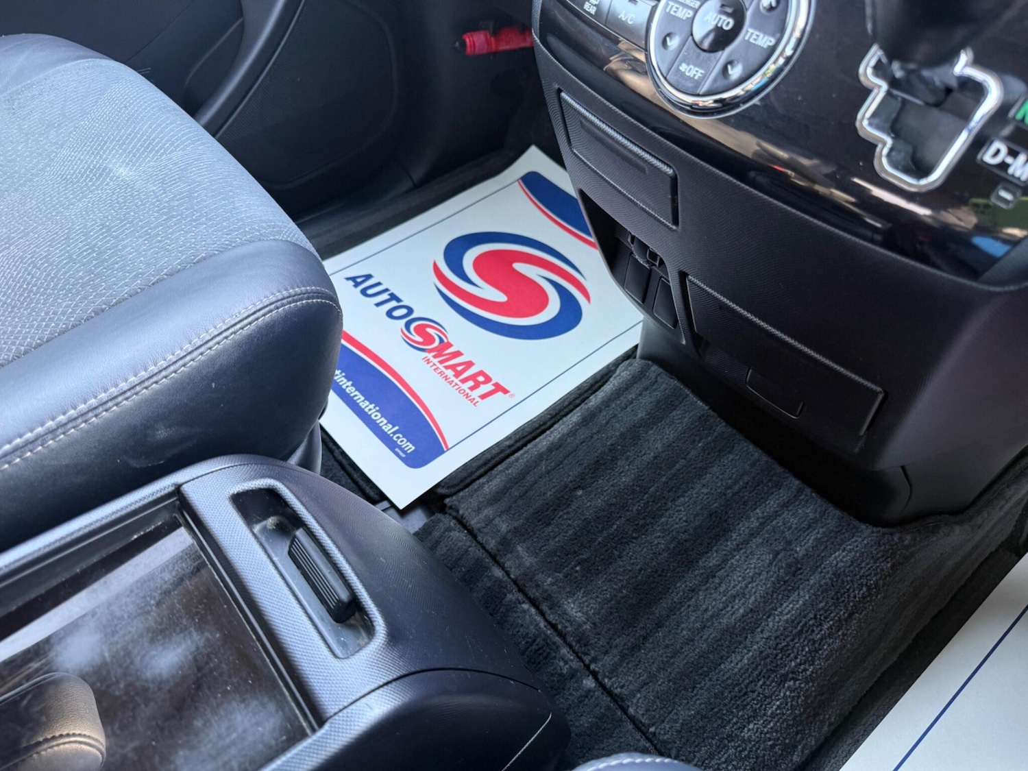 Used Toyota Estima for sale - 77723915: Photo 73