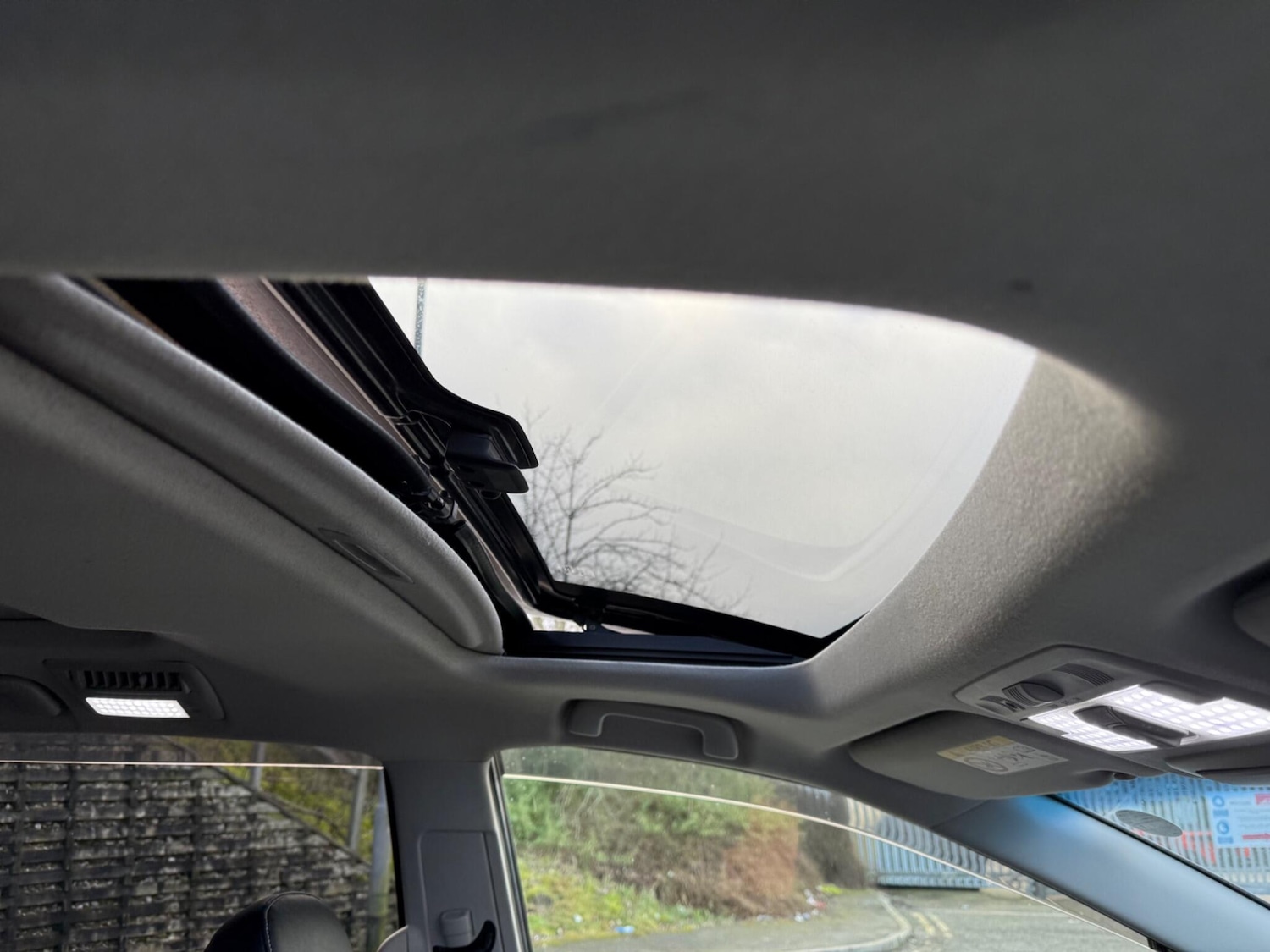 Used Toyota Estima for sale - 77723915: Photo 88