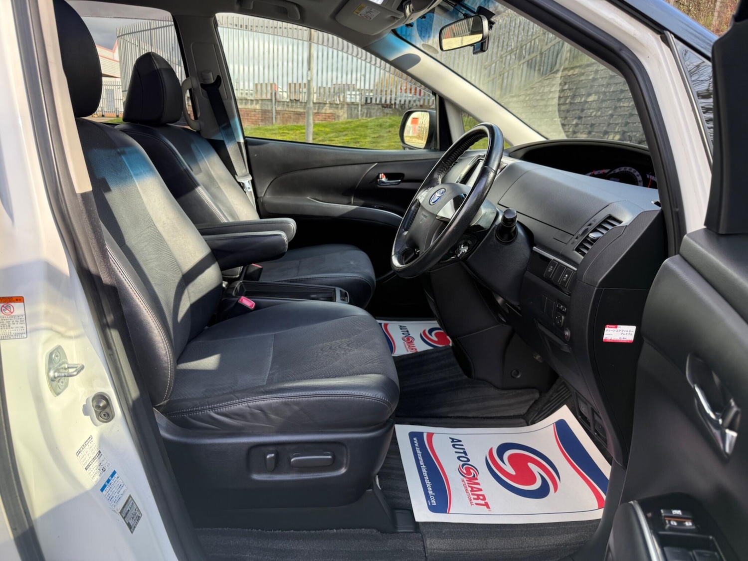 Used Toyota Estima for sale - 77723915: Photo 9