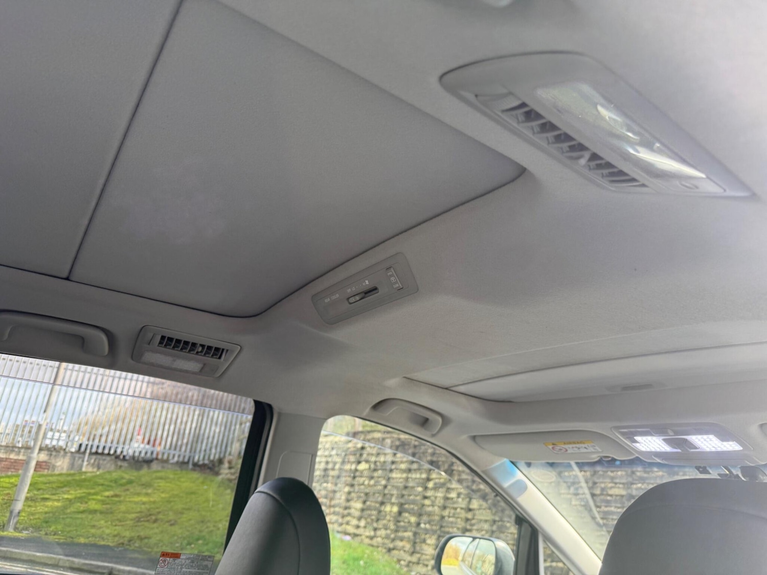 Used Toyota Estima for sale - 77723915: Photo 91