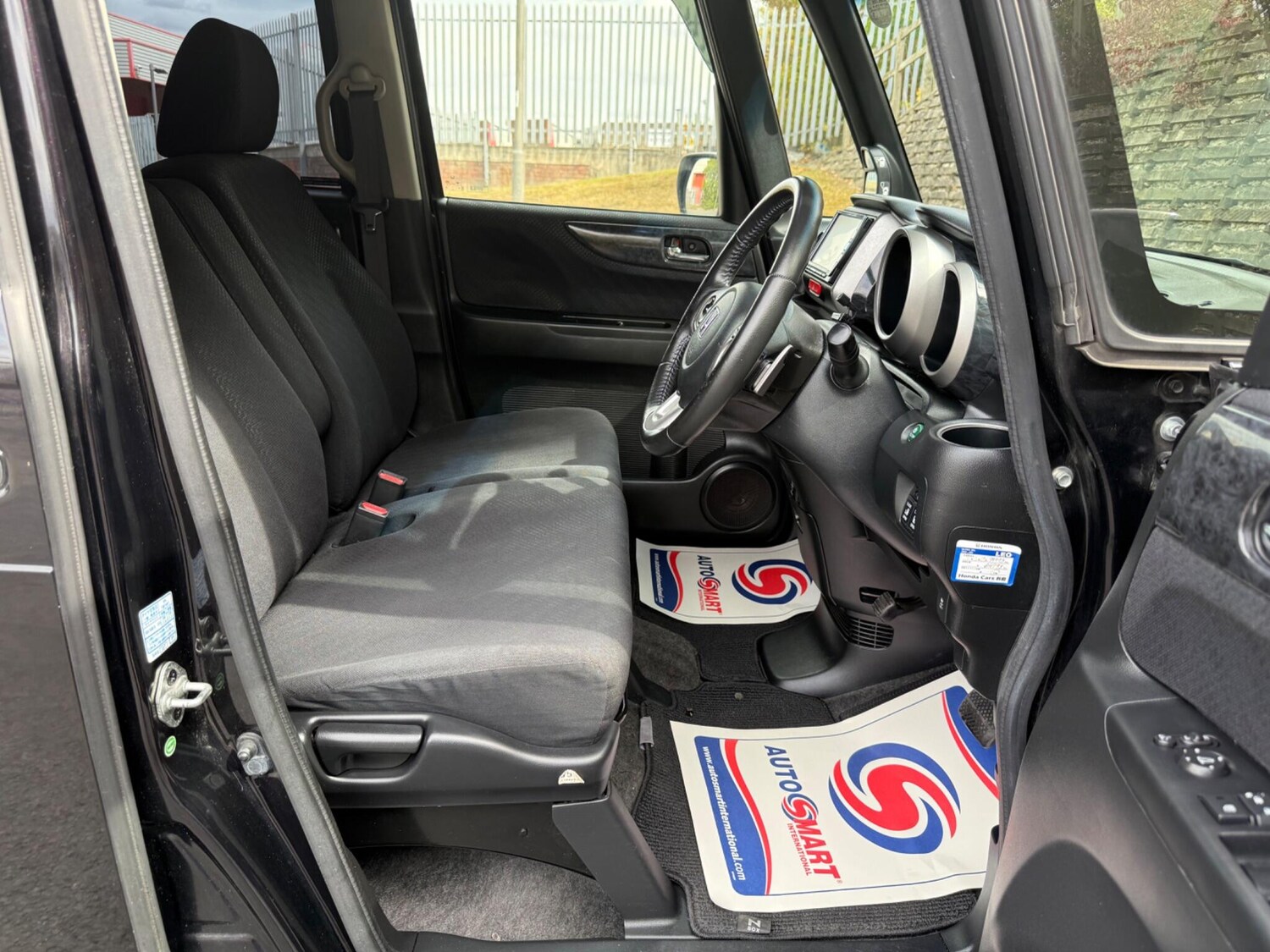 Used Honda N-Box 2025 for sale - 77627163: Photo 10