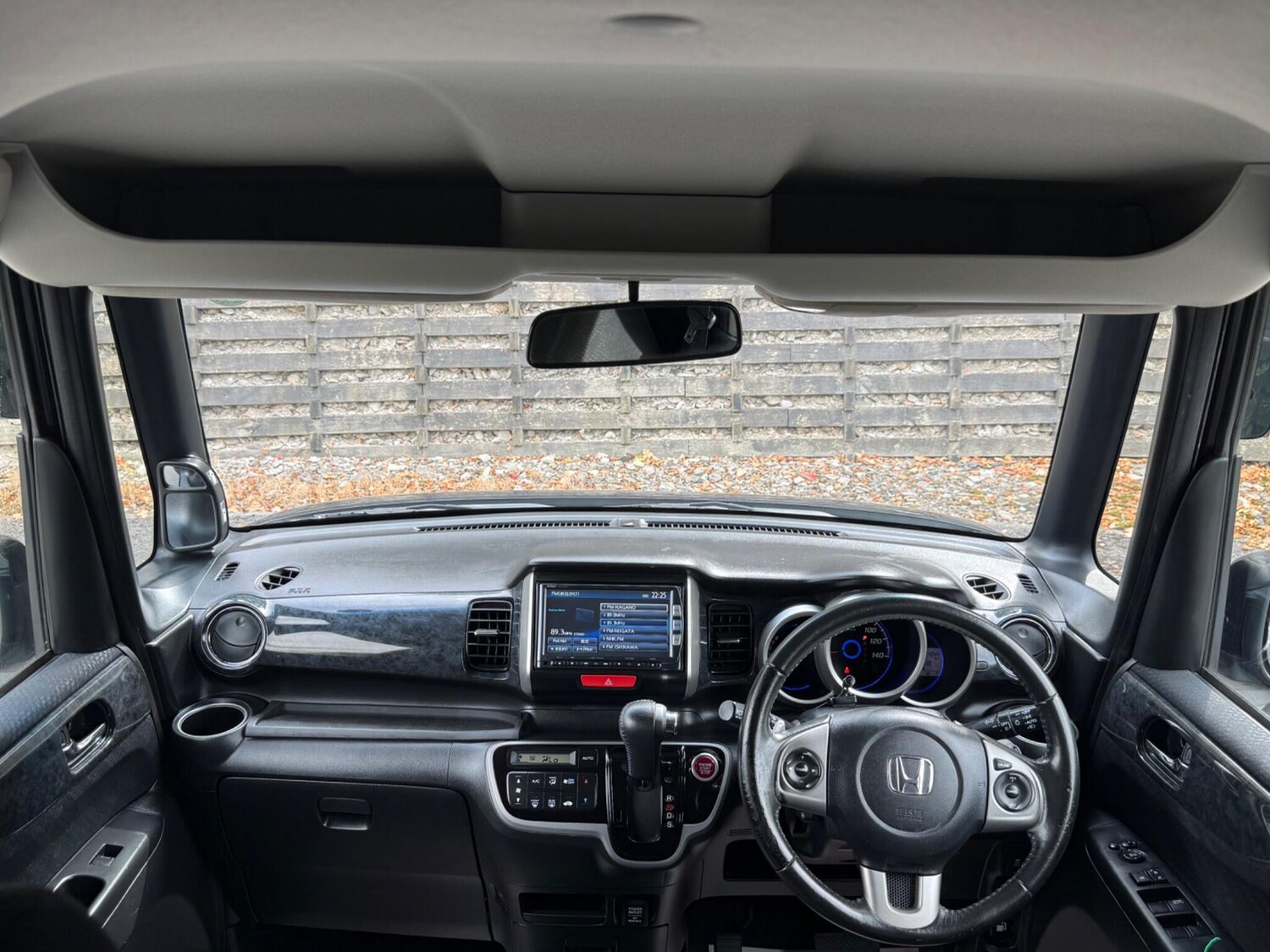 Used Honda N-Box 2025 for sale - 77627163: Photo 32