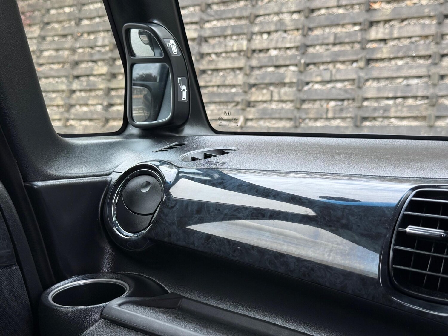 Used Honda N-Box 2025 for sale - 77627163: Photo 63