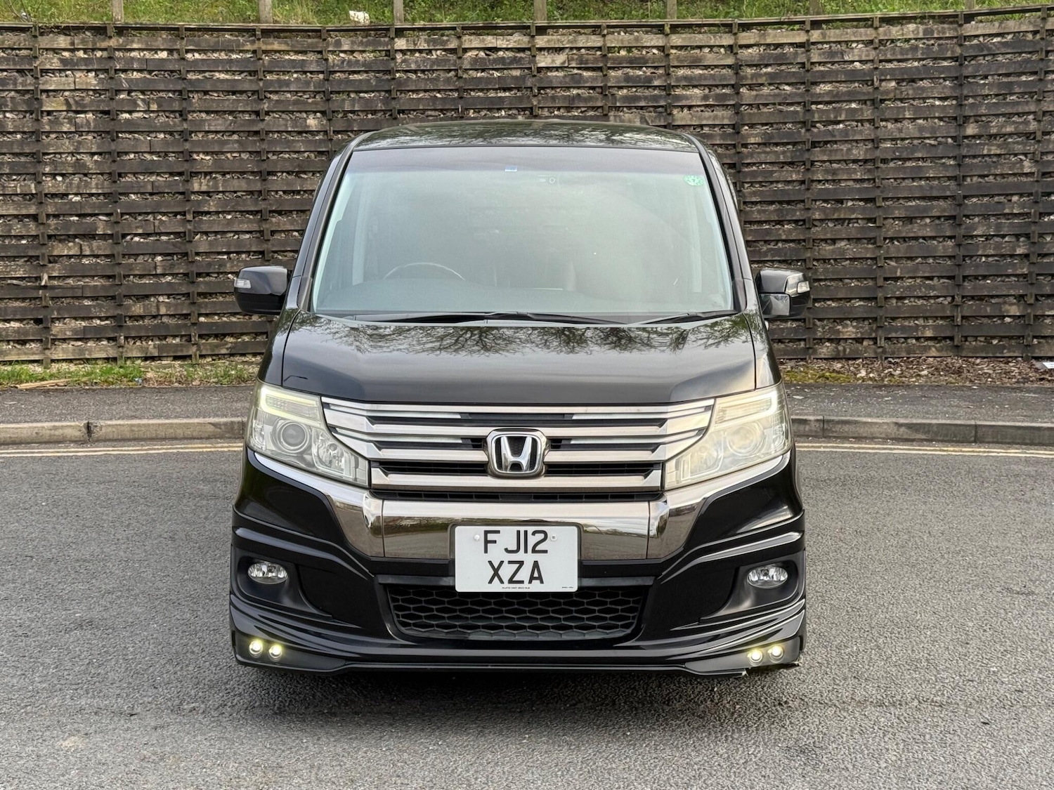 Used Honda Stepwagon 2026 for sale - 78100380: Photo 11