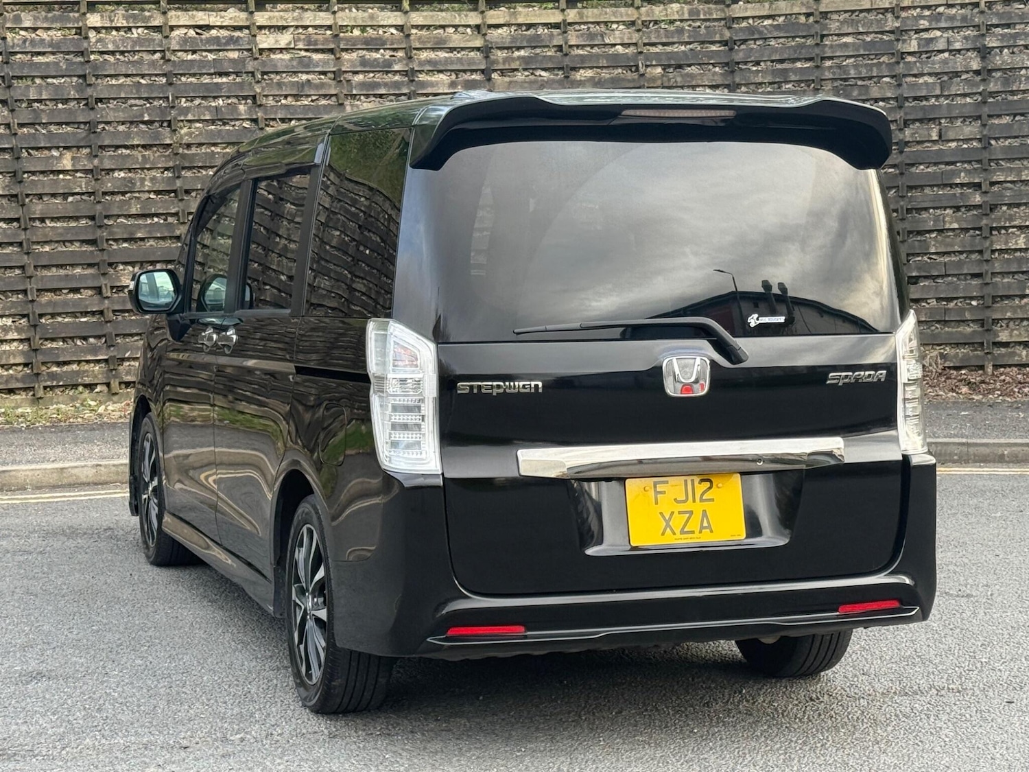 Used Honda Stepwagon 2026 for sale - 78100380: Photo 16