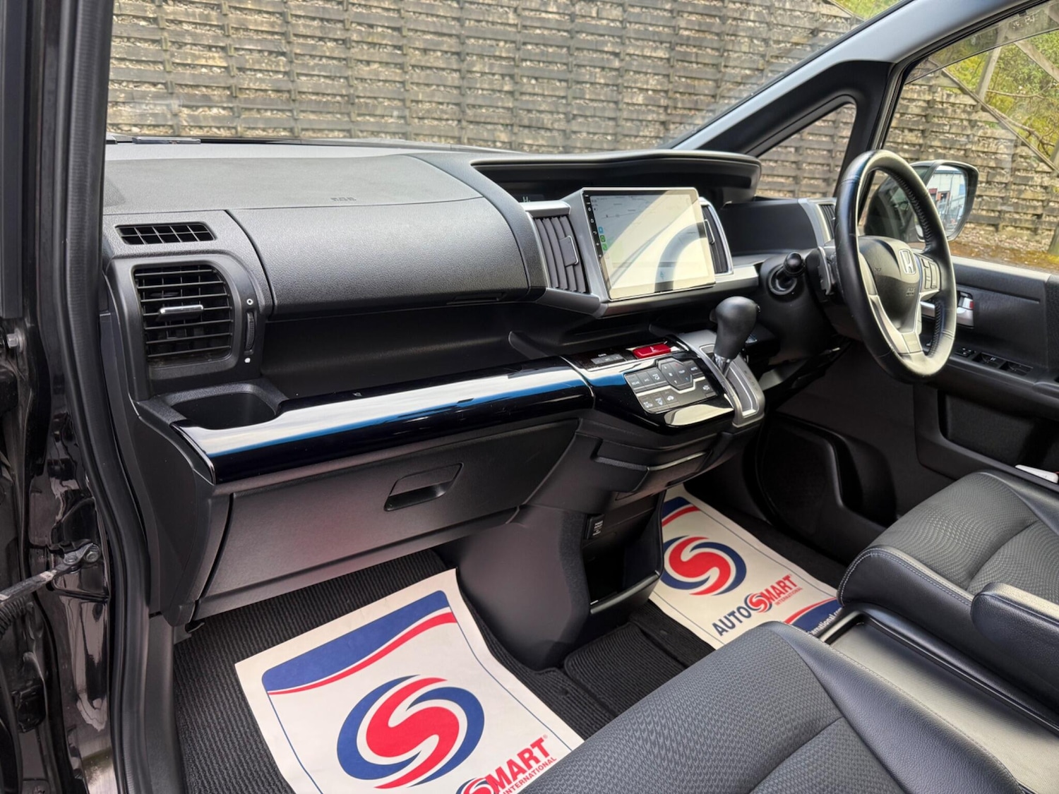 Used Honda Stepwagon 2026 for sale - 78100380: Photo 21