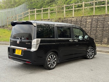 Used Honda Stepwagon 2012 for sale - 78100380: Photo
