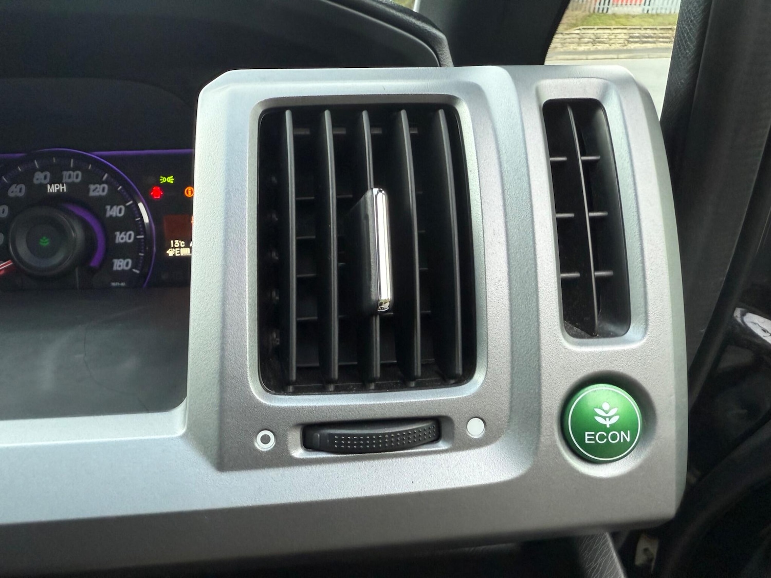 Used Honda Stepwagon 2026 for sale - 78100380: Photo 46