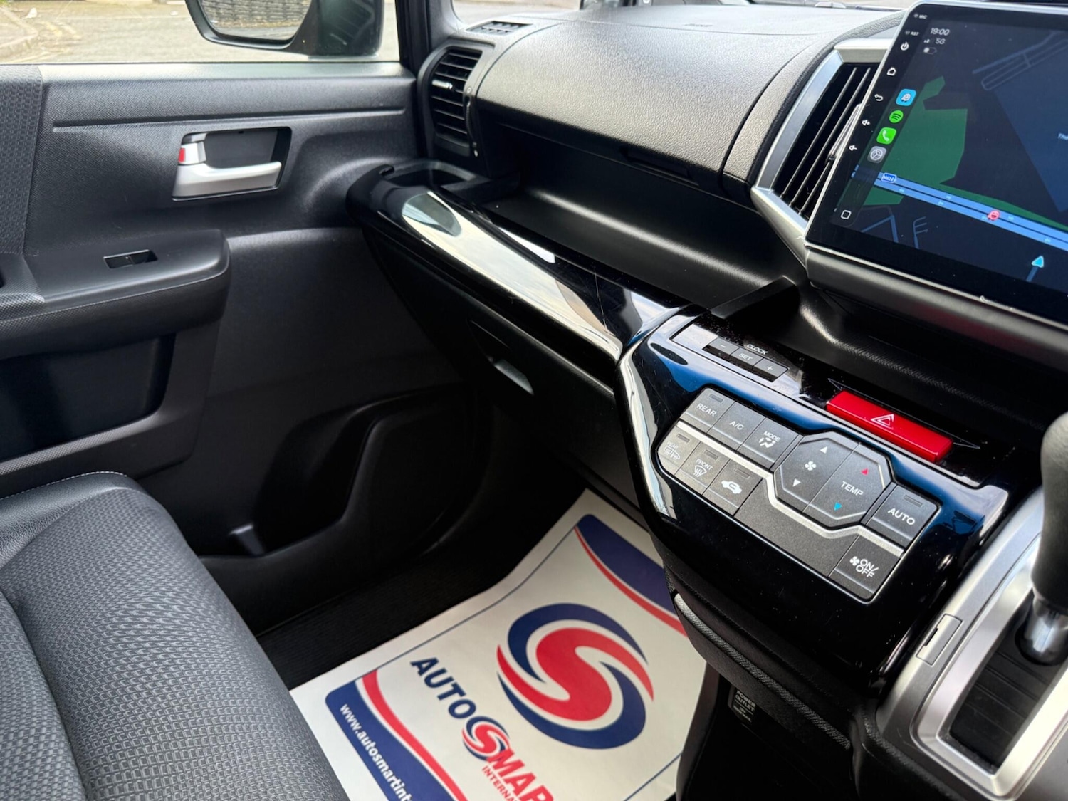 Used Honda Stepwagon 2026 for sale - 78100380: Photo 48