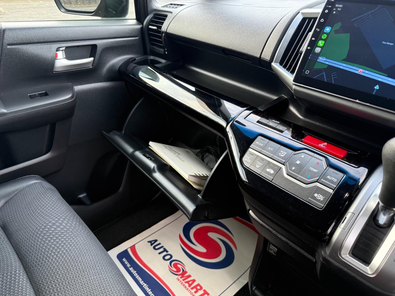 Used Honda Stepwagon 2026 for sale - 78100380: Photo 49