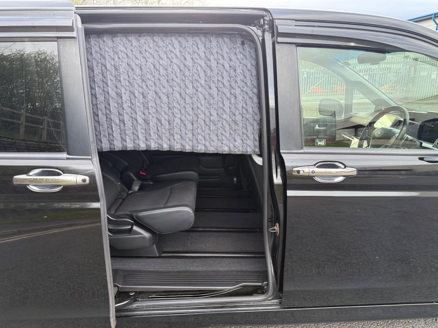 Used Honda Stepwagon 2026 for sale - 78100380: Photo 68