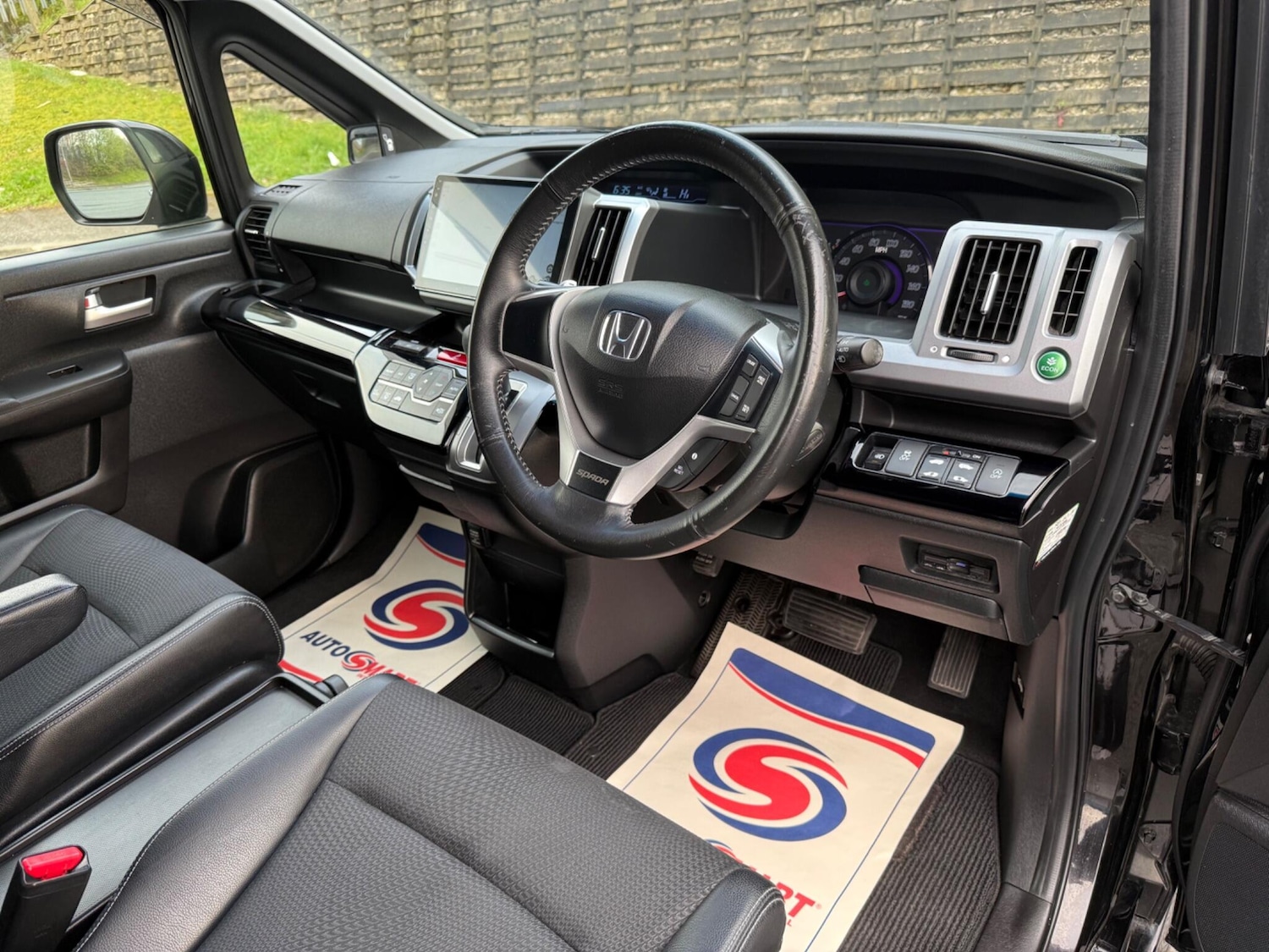 Used Honda Stepwagon 2026 for sale - 78100380: Photo 7