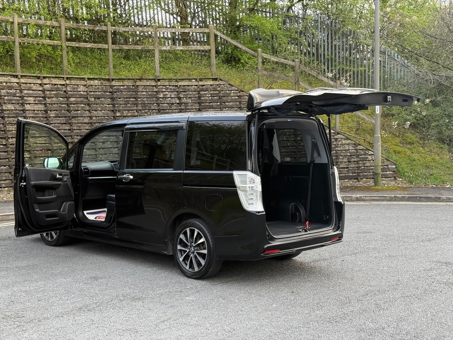 Used Honda Stepwagon 2026 for sale - 78100380: Photo 81