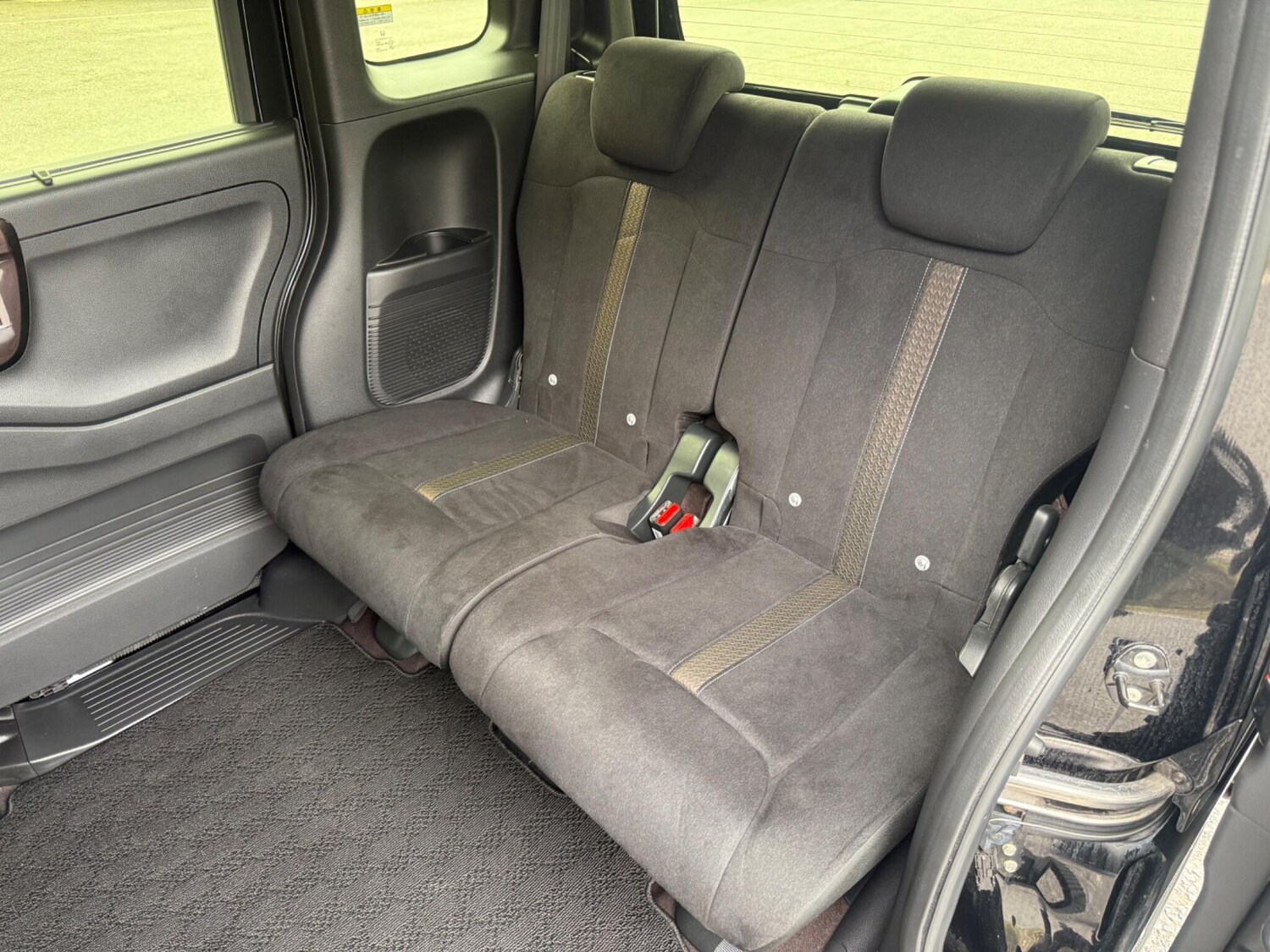 Used Honda N-Box 2025 for sale - 77627154: Photo 22