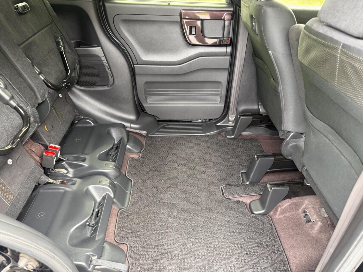 Used Honda N-Box 2025 for sale - 77627154: Photo 29