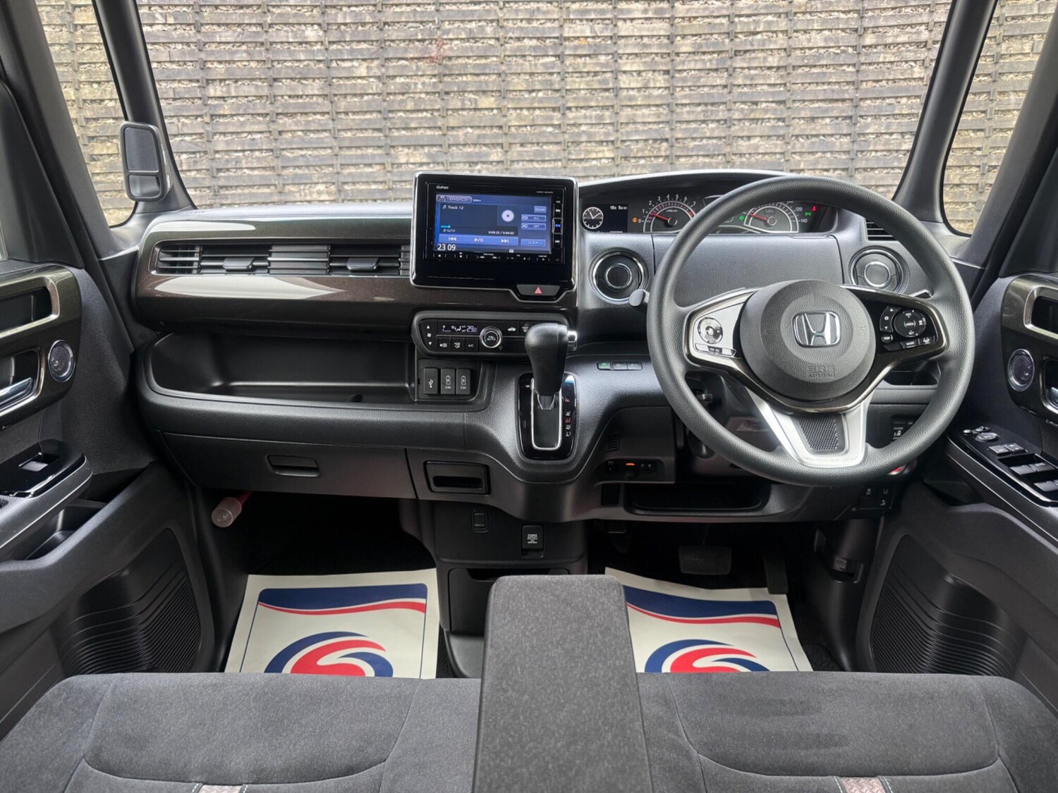 Used Honda N-Box 2025 for sale - 77627154: Photo 43