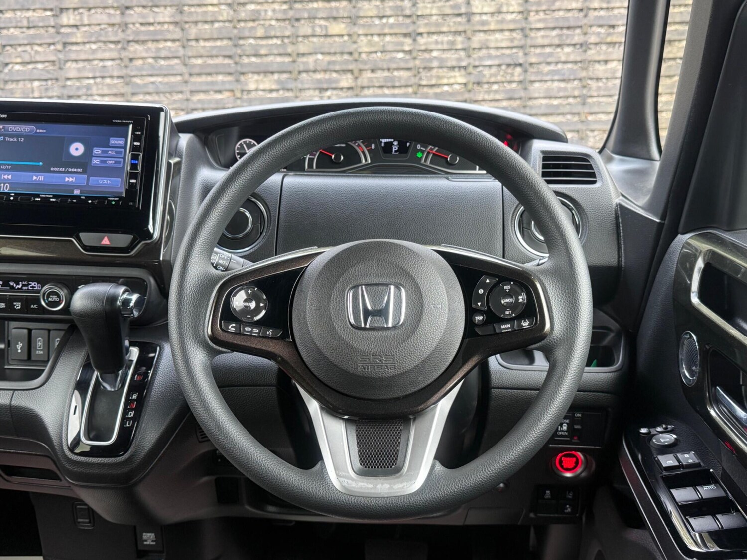 Used Honda N-Box 2025 for sale - 77627154: Photo 45