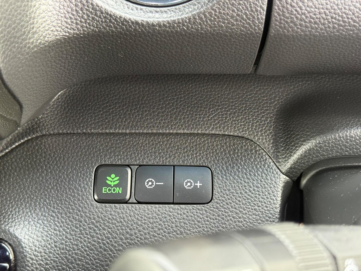 Used Honda N-Box 2025 for sale - 77627154: Photo 54