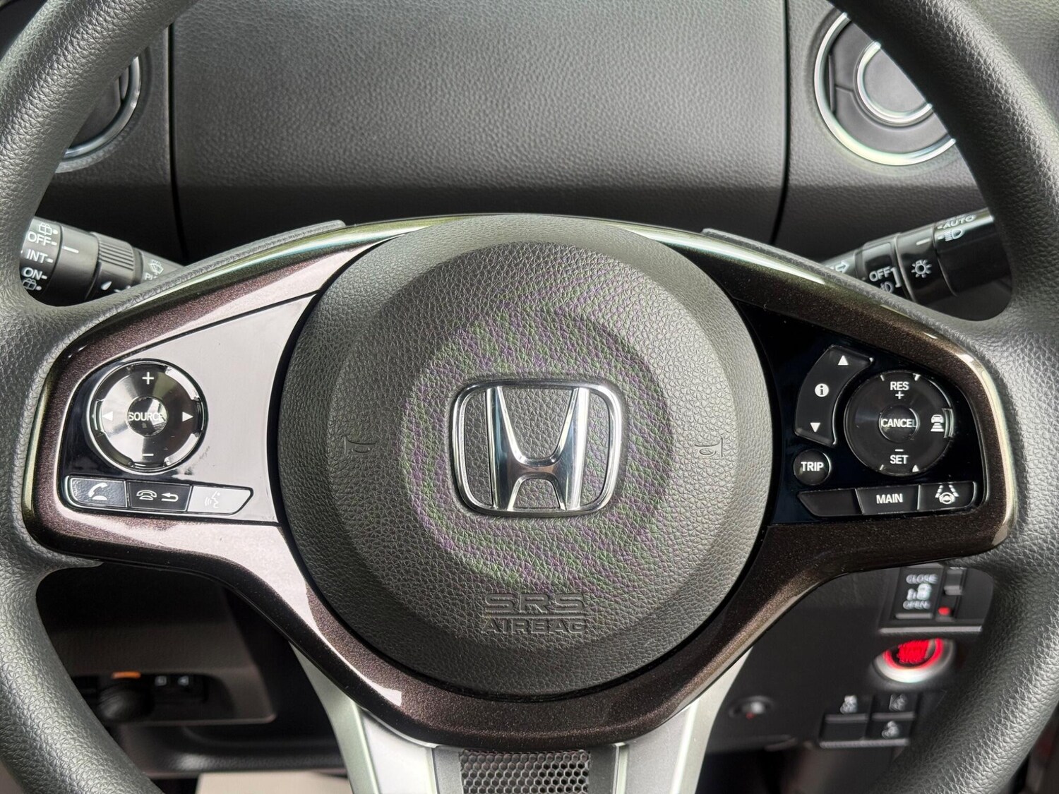 Used Honda N-Box 2025 for sale - 77627154: Photo 59