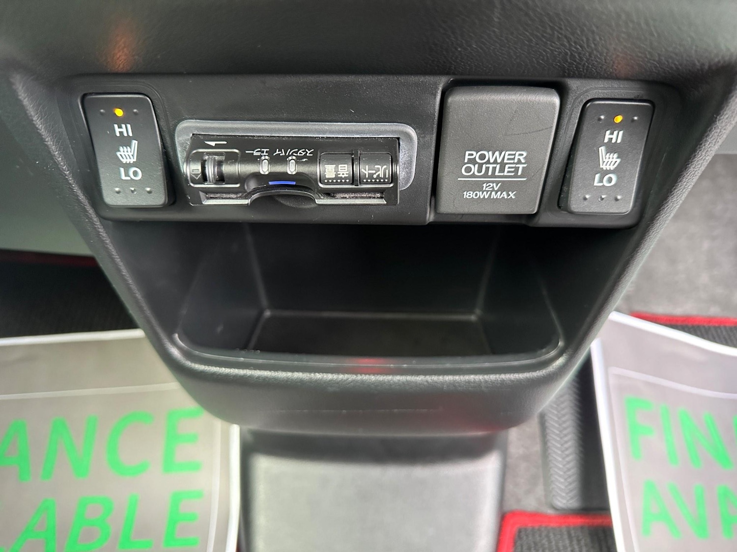 Used Honda N-Box 2024 for sale - 77626228: Photo 44