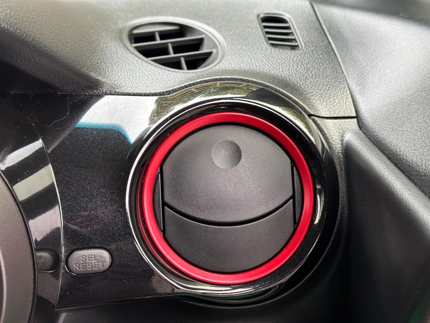 Used Honda N-Box 2024 for sale - 77626228: Photo 54