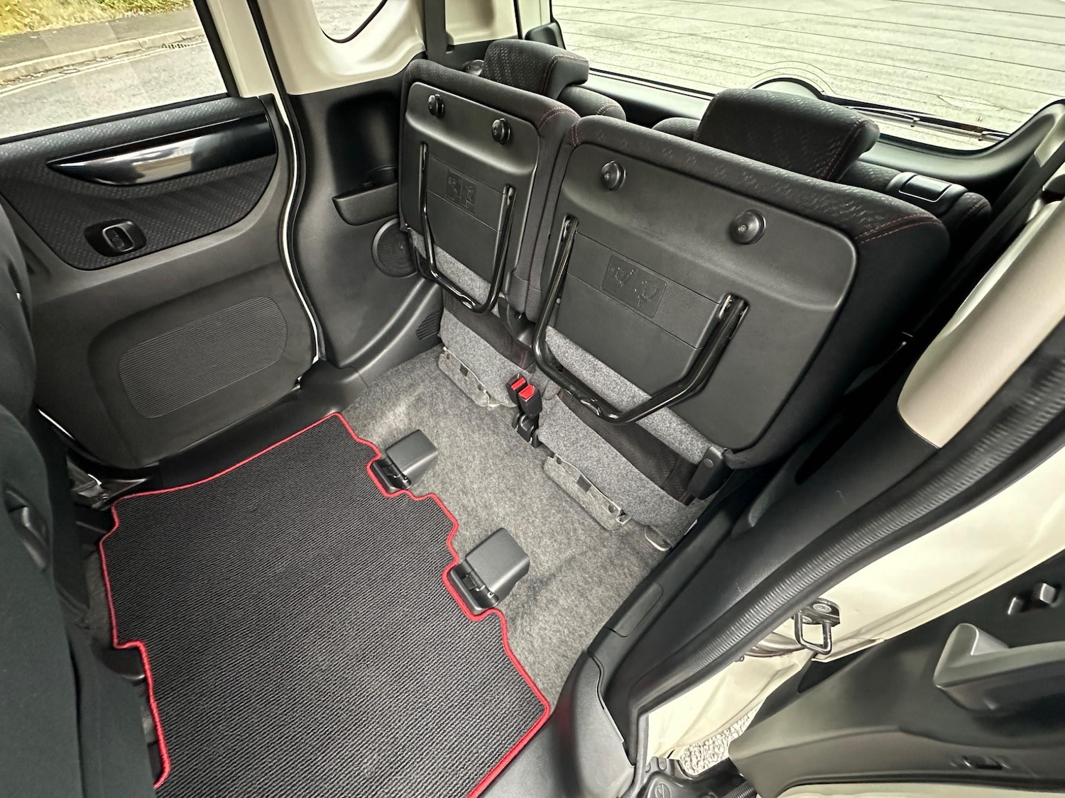 Used Honda N-Box 2024 for sale - 77626228: Photo 72