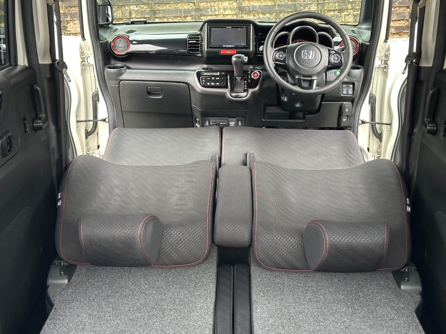 Used Honda N-Box 2024 for sale - 77626228: Photo 77