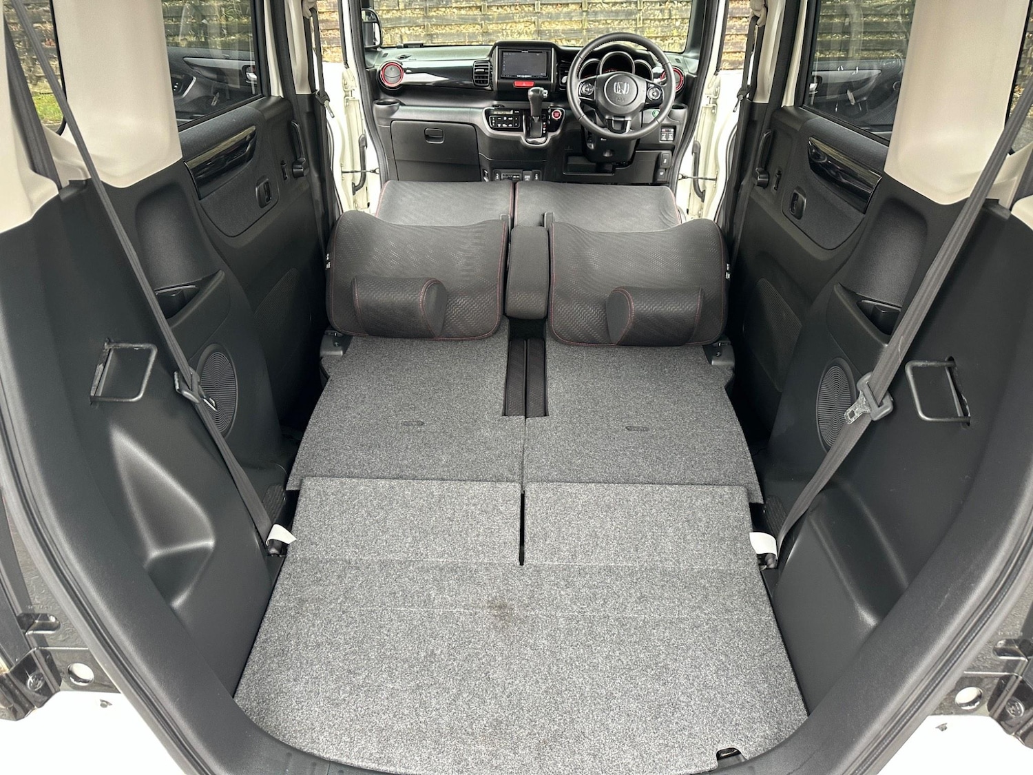 Used Honda N-Box 2024 for sale - 77626228: Photo 78