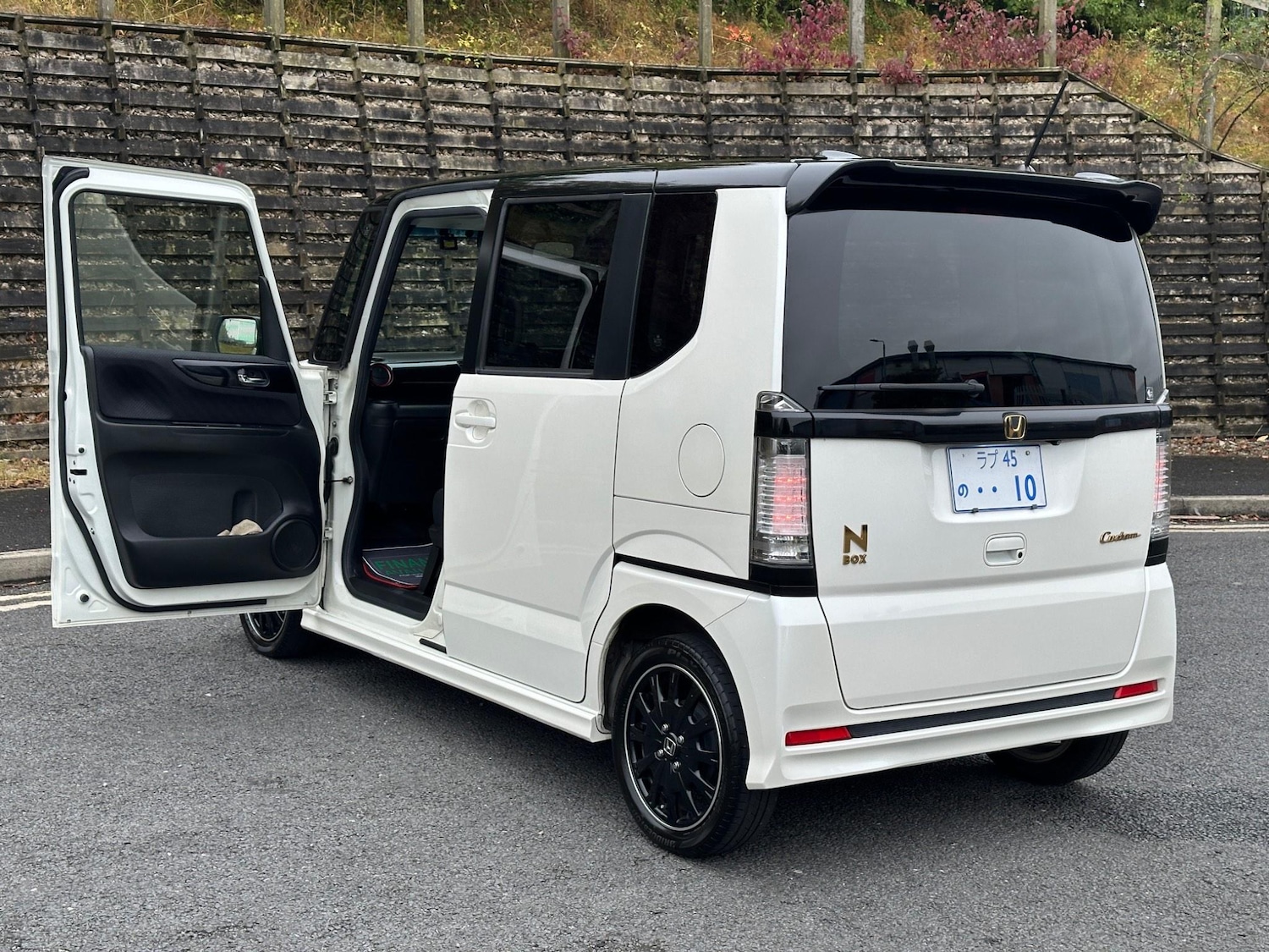 Used Honda N-Box 2024 for sale - 77626228: Photo 94