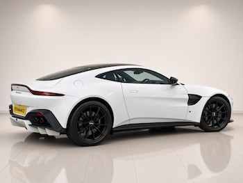 Used Aston Martin Vantage 2018 for sale - 79481668: Photo