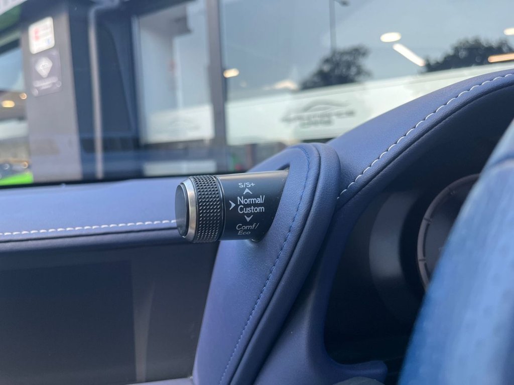 Used Lexus LC 2018 for sale - 76039083: Photo 27