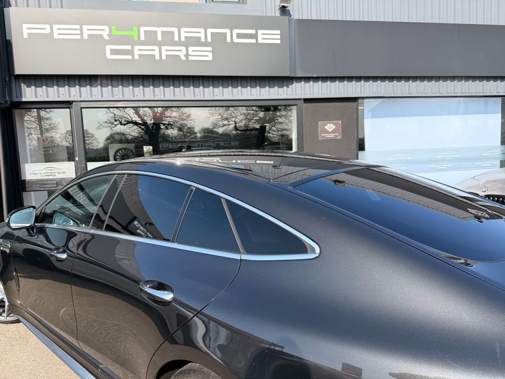 Used Mercedes-Benz AMG GT 2019 for sale - 77976437: Photo 25