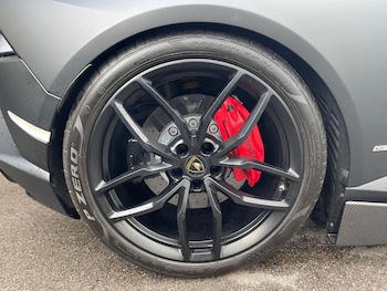 Used Lamborghini Huracan 2015 for sale - 78806138: Photo