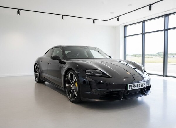 Used Porsche Taycan 2021 for sale - 74784753: Photo 6
