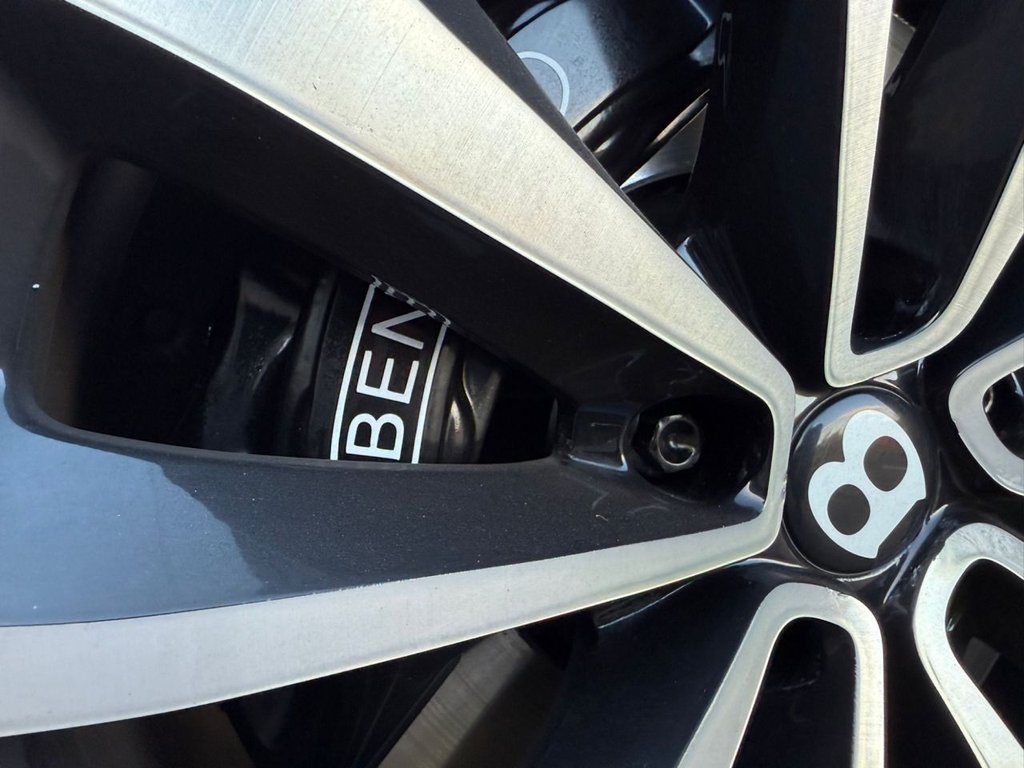 Used Bentley Bentayga 2016 for sale - 76570211: Photo 16