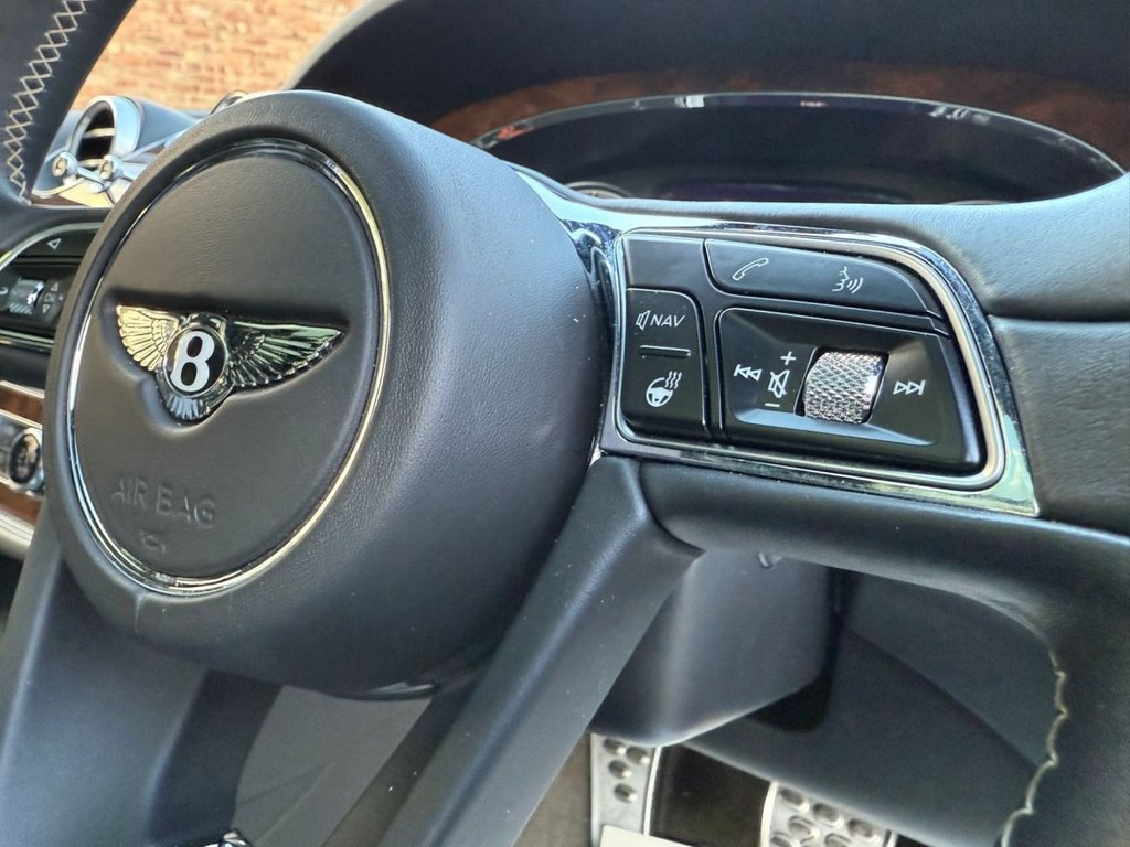 Used Bentley Bentayga 2016 for sale - 76570211: Photo 21