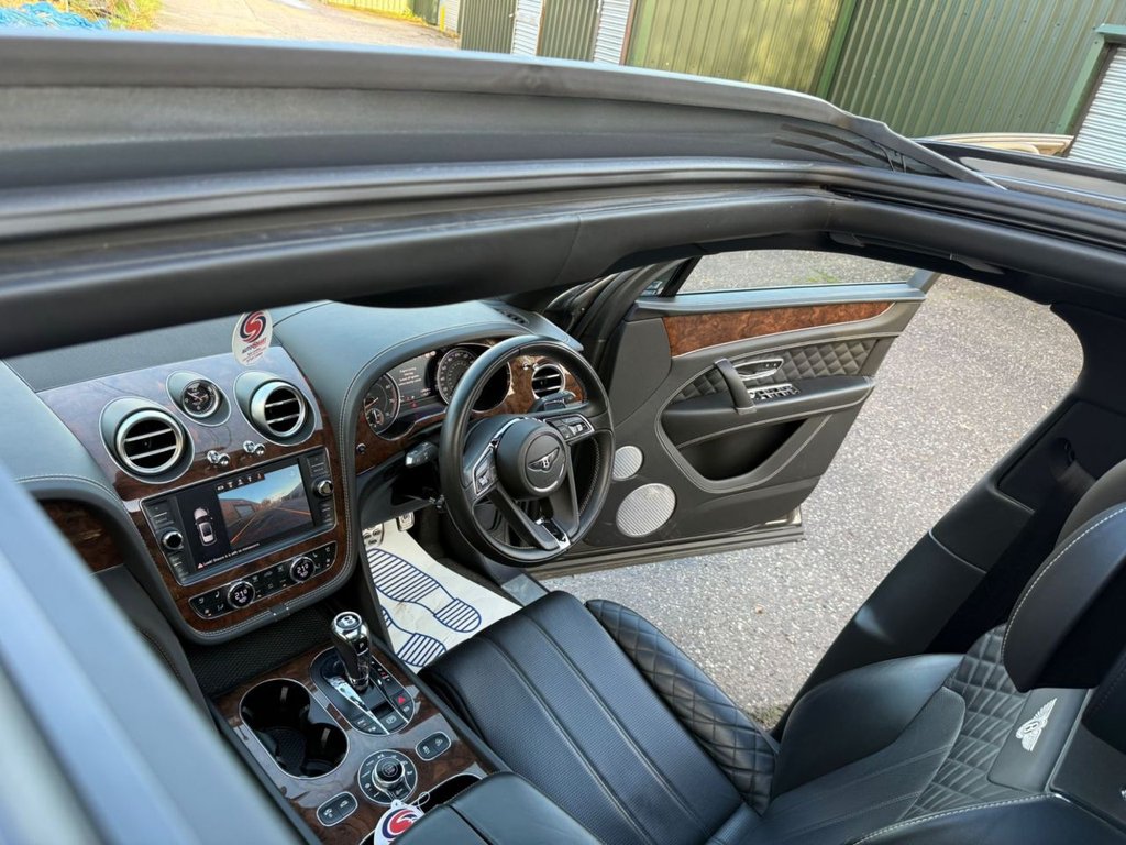 Used Bentley Bentayga 2016 for sale - 76570211: Photo 36