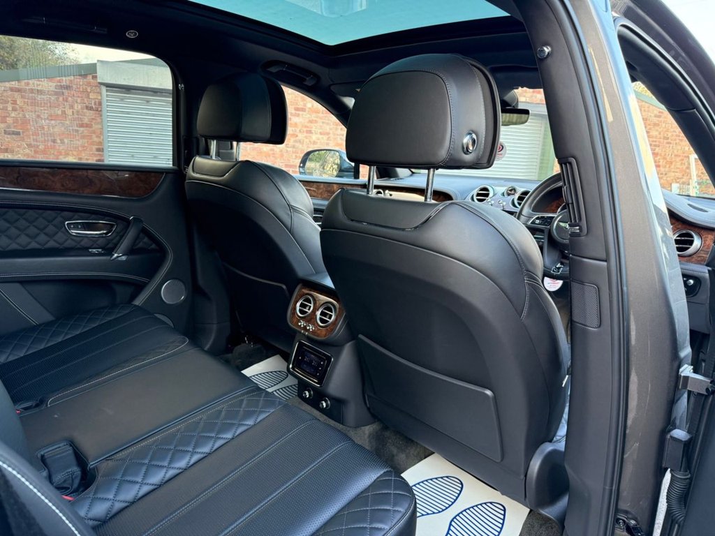 Used Bentley Bentayga 2016 for sale - 76570211: Photo 39