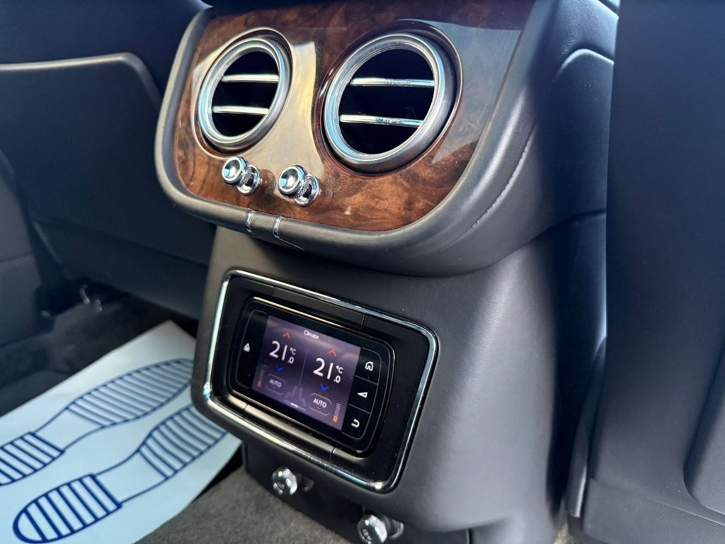 Used Bentley Bentayga 2016 for sale - 76570211: Photo 41