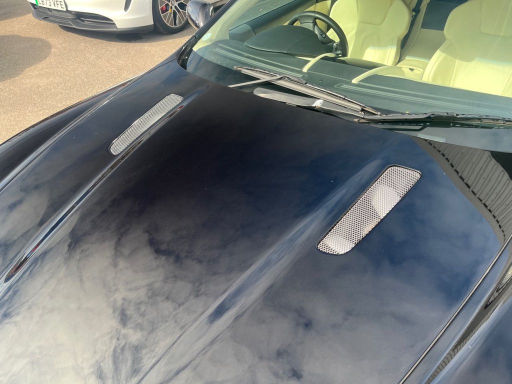 Used Aston Martin DB9 2005 for sale - 76439391: Photo 15