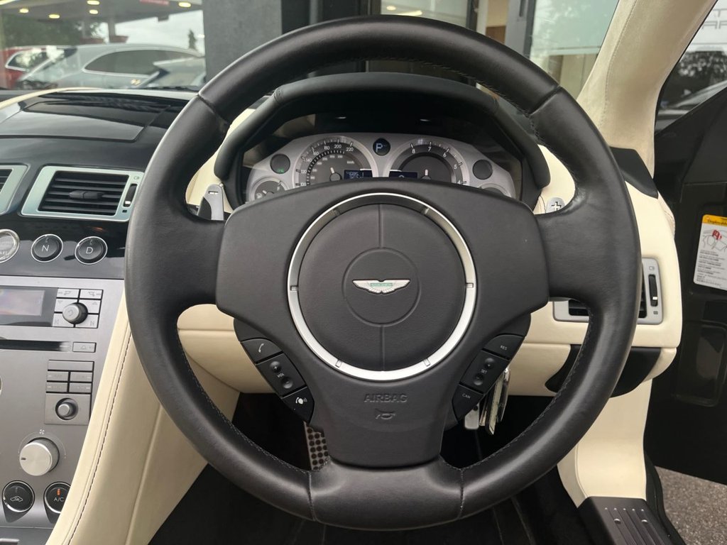 Used Aston Martin DB9 2005 for sale - 76439391: Photo 40