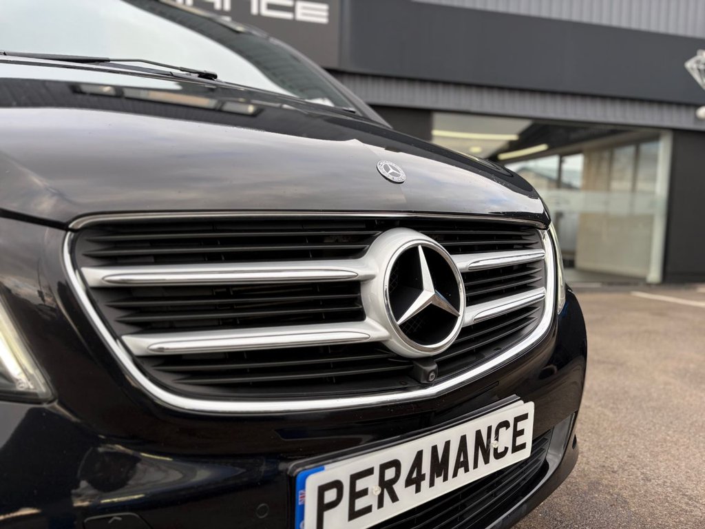 Used Mercedes-Benz V-Class 2019 for sale - 77369363: Photo 13