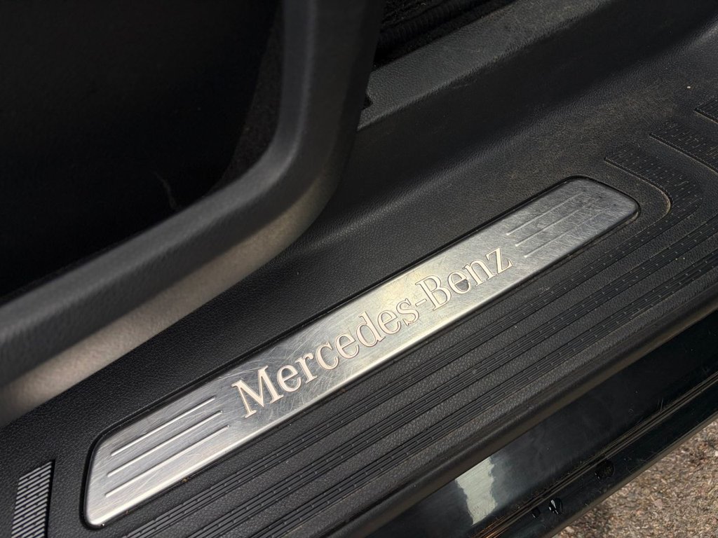 Used Mercedes-Benz V-Class 2019 for sale - 77369363: Photo 32